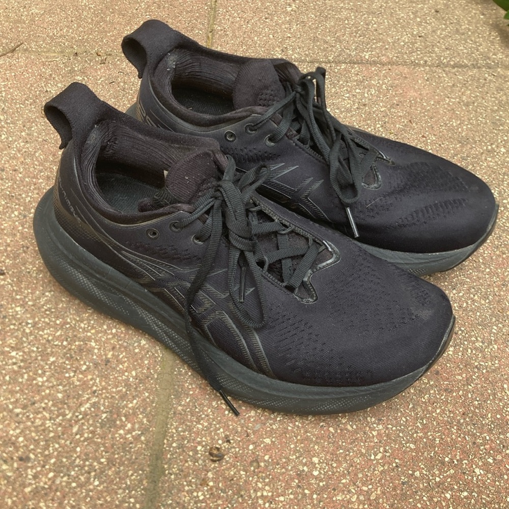 ASICS Women’s or Men’s GEL-Nimbus 25 Running Shoes - Black